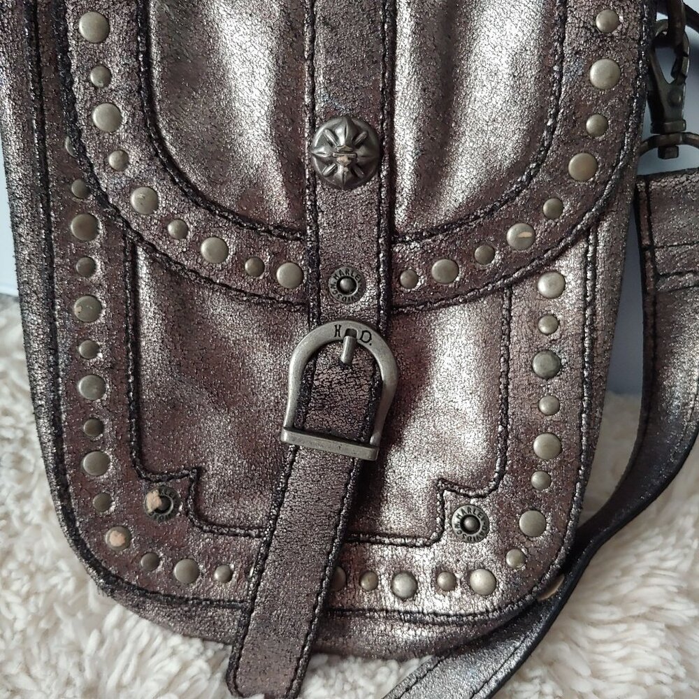 Harley Davidson Silver Leather Metallic Crossbody Bag Biker Rocker Loop Vixen - Picture 3 of 8